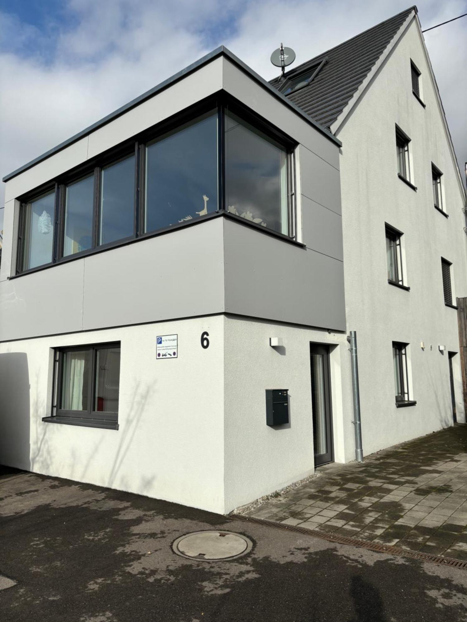 Apartment Iw6 *